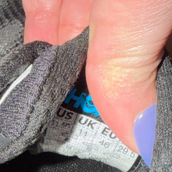 HOKA CLIFTON BLACK / WHITE LACE-UP SNEAKERS 11.5 running active casual $155 - Picture 5 of 7